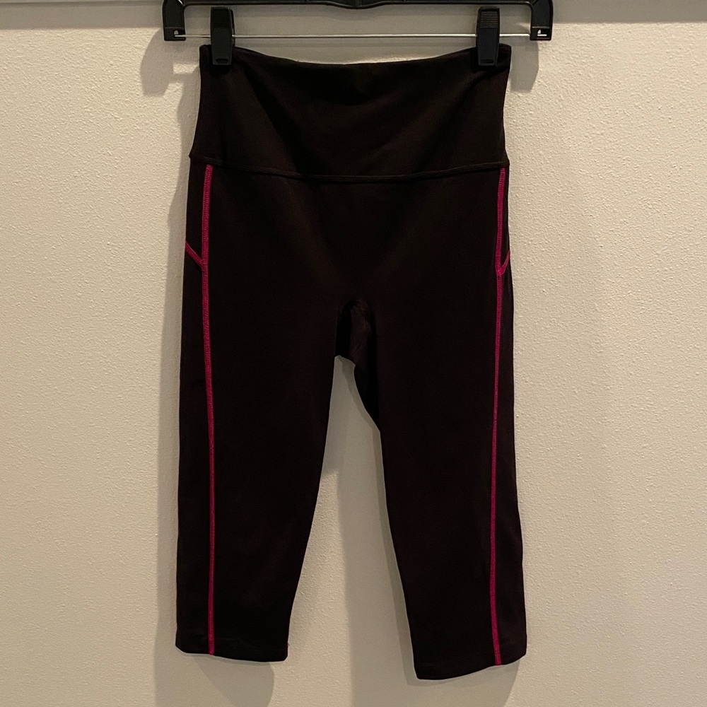 SPANX Black Cropped Pants with Pink Accents